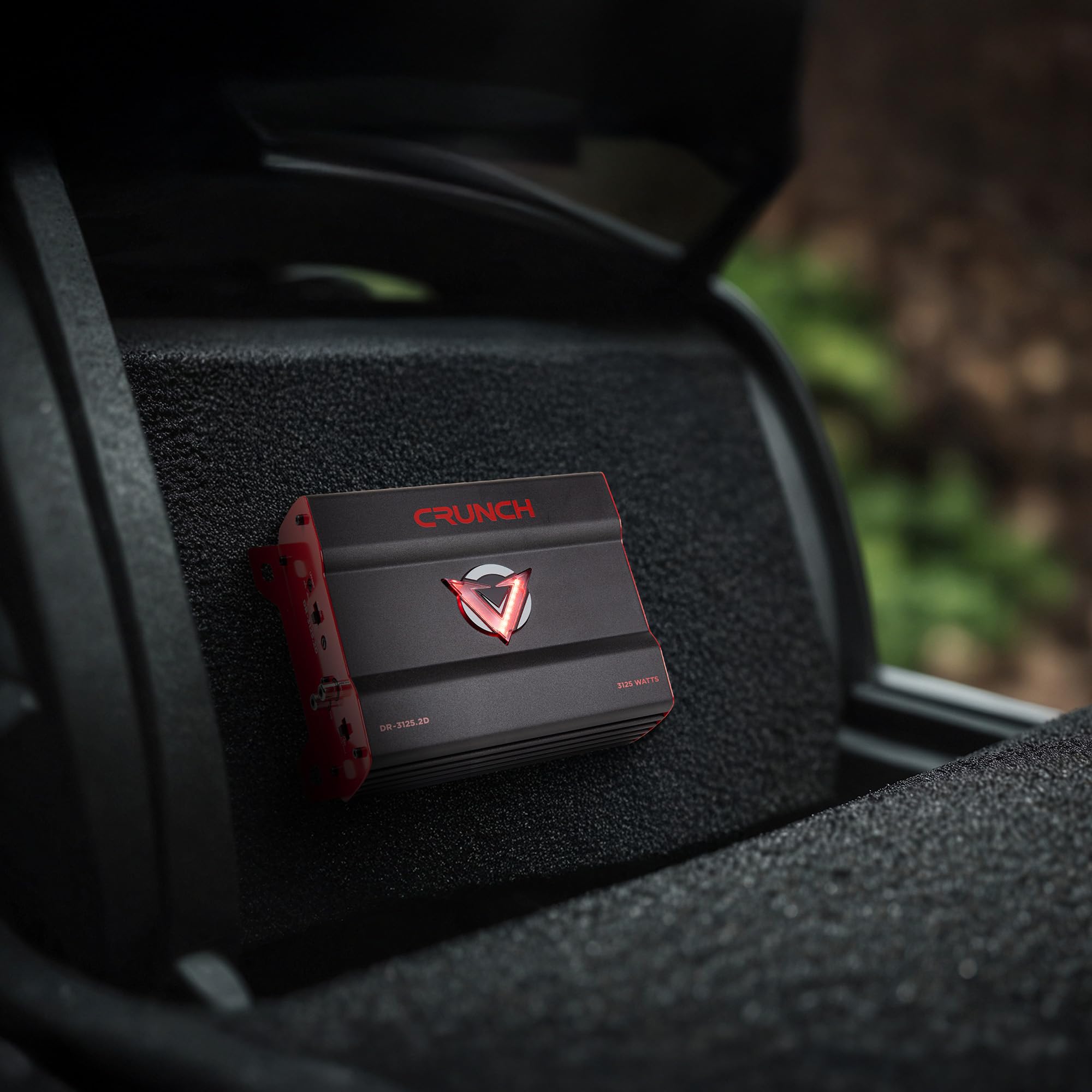 Crunch 3125W 2 Channel Subwoofer Car Audio Amplifier with Adjustable Crossovers, Bass Knob & Remote, LED VU-Meter, QTD Cooling and PWM Power Supply Crunch 3125W 2 Channel Subwoofer Car Audio Amplifier with Adjustable Crossovers, Bass Knob & Remote, LED VU-Meter, QTD Cooling and PWM Power Supply